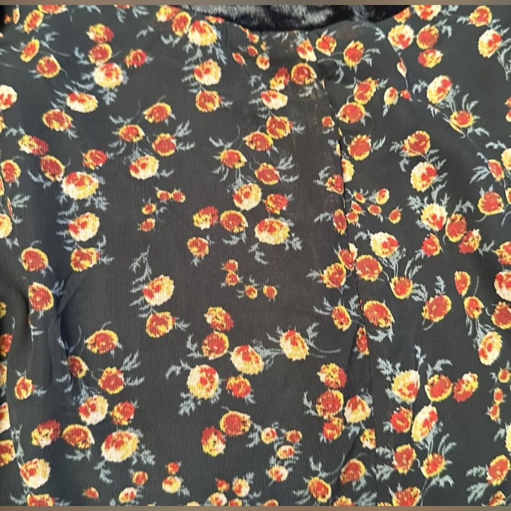 Sanctuary Black Crushed Velvet Blazer with Floral Liner - Picture 7 of 11